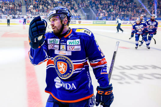 Växjös Växjös Lukas Bengtsson jublar