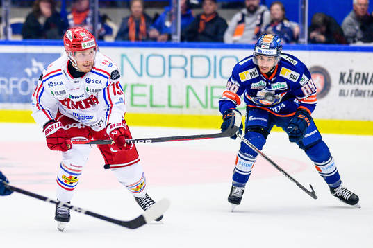 Timrås Erik Andersson och Växjös Jayden Halbgewachs