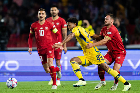 Jens Cajuste of Sweden and Aleksa Terzic of Serbia