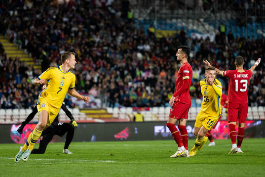 Viktor Claesson and Viktor Gyökeres of Sweden celebrate