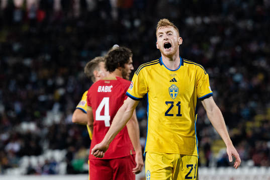 Dejan Kulusevski of Sweden reacts