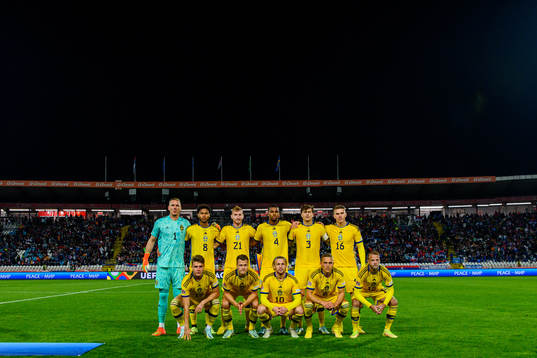 The starting eleven of Sweden pose for a team photo