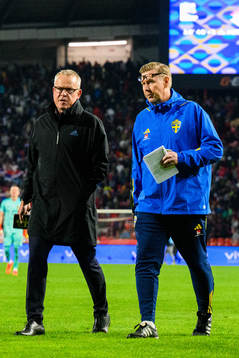 Head coach Janne Andersson and assistant coach Peter