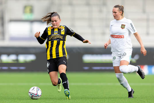 Häckens Hanna Wijk och Brommapojkarnas Frida Thörnqvist