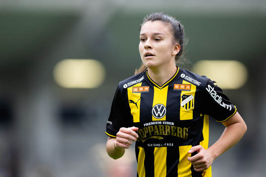 Häckens Anna Julia Csiki
