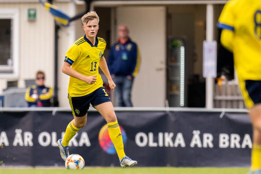 Edvin Tellgren of Sweden