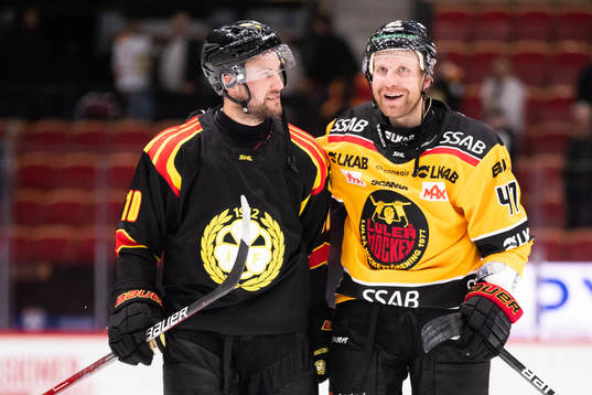 Brynäs Johan Larsson och Luleås Leo Komarov