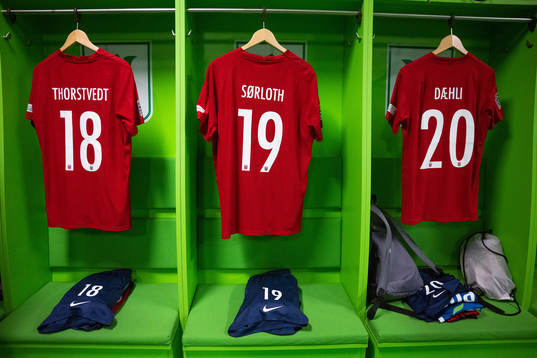 The kits of Kristian Thorstvedt, Alexander Sørloth and