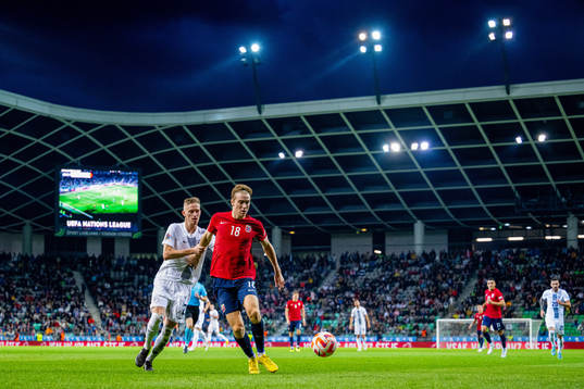 Timi Elsnik of Slovenia and Kristian Thorstvedt of Norway