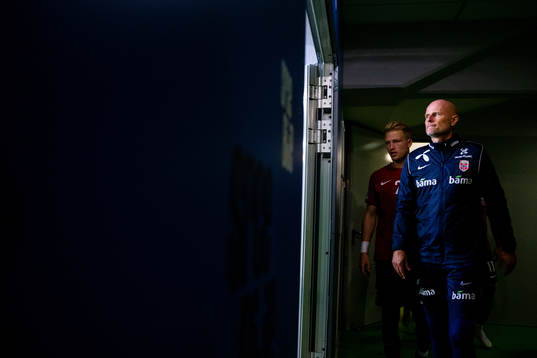 Ståle Solbakken, head coach of Norway, at half-time