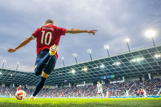 Martin Ødegaard of Norway takes a corner kick