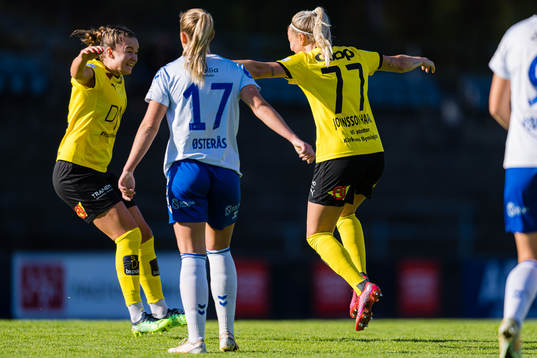 Eva Amanda Johnsson Haahr of LSK Kvinner celebrates