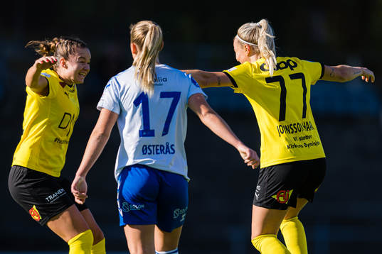 Eva Amanda Johnsson Haahr of LSK Kvinner celebrates