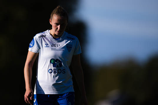 Tonje Pedersen of Kolbotn looks dejected