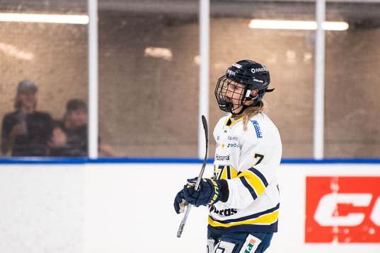 HV71s Ella Viitasuo deppar