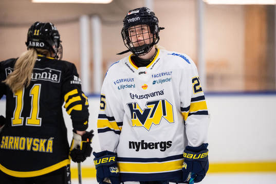 HV71s Nathalie Carlsson Mattila