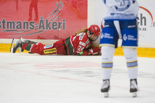 Modos Ebba Hedqvist har ont
