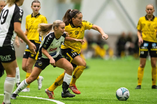 Skultorps Ebba Kindbom och Elfsborgs Johanna Kalinski