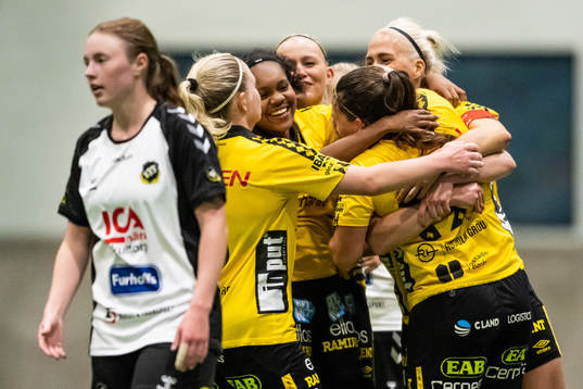 Elfsborgs spelare jublar