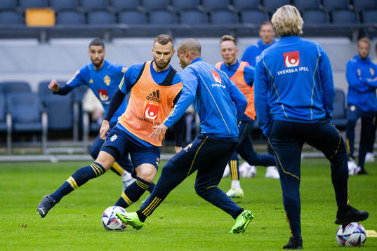 Jesper Karlström