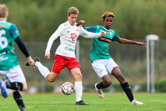 Buas Jonathan Winberg och Veddiges Abadir Ali Nur