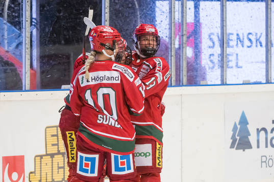 Modos Jaycee Magwood  gör det avgörande målet 2-1 Wilma