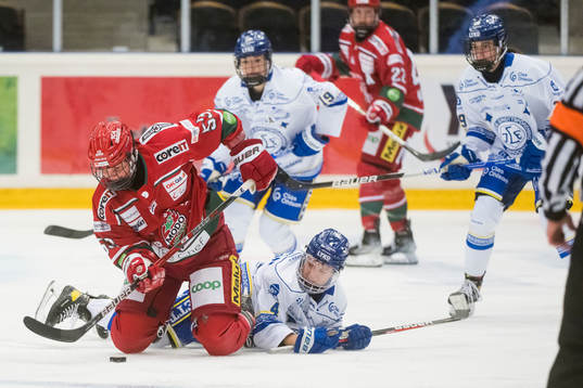 Modos Jennifer Wakefield och Leksands Wilma Johansson