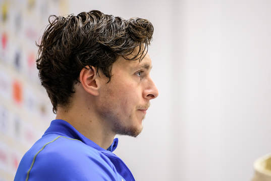 Victor Nilsson Lindelöf at a press conference