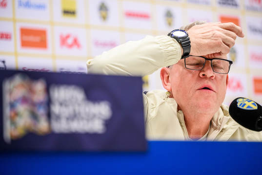 Head coach Janne Andersson at a press conference