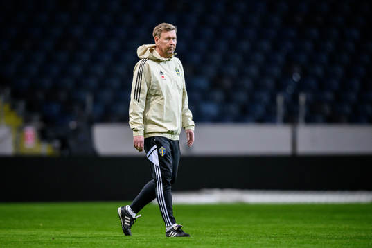 Assistant coach Peter Wettergren
