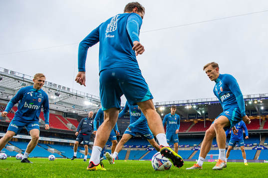 Mats Møller Dæhli, Marcus Holmgren Pedersen and players