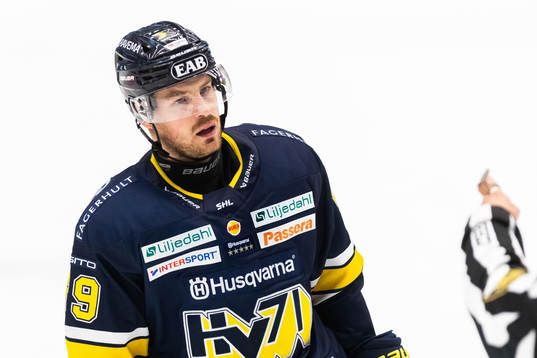 HV71s Taylor Matson
