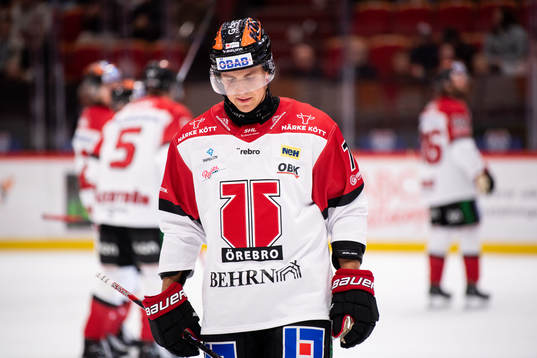 Örebros Oliver Eklind deppar