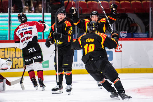 Brynäs Greg Scott jublar