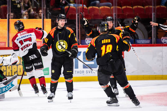 Brynäs Greg Scott jublar