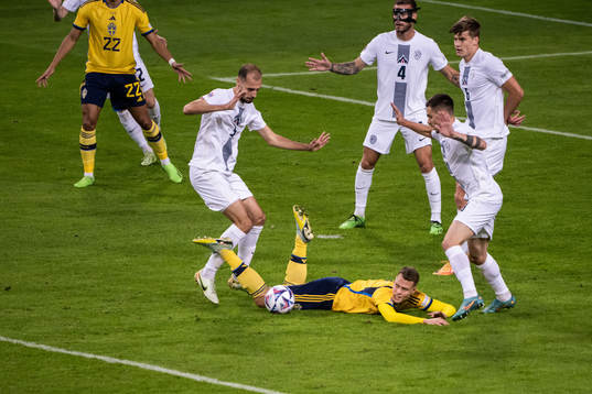 Viktor Claesson of Sweden and Jon Stankovic of Slovenia