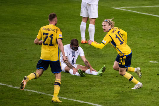 Emil Forsberg of Sweden celebrates