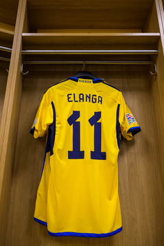 Jersey of Anthony Elanga in the dressing room of Sweden