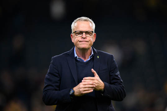 Head coach Janne Andersson of Sweden looks dejected