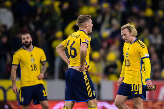 Mikael Ishak, Viktor Gyökeres and Emil Forsberg of Sweden