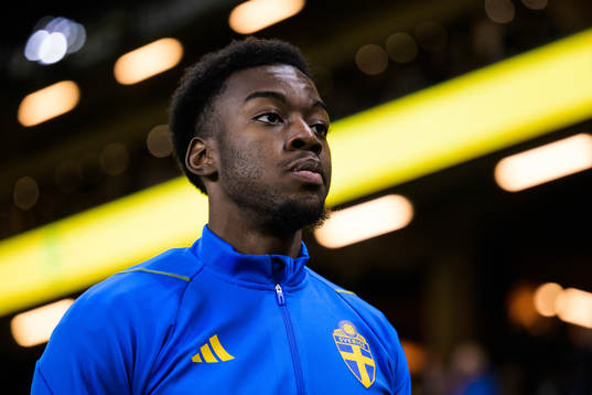 Anthony Elanga of Sweden