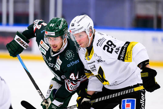Tingsryds Jonatan Harju och Västerås Lukas Zetterberg