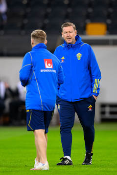 Assistant coach Peter Wettergren of Sweden
