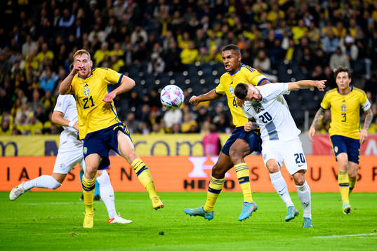Isak Hien of Sweden and Petar Stojanovic of Slovenia