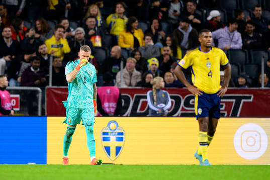 Goalkeeper Robin Olsen of Sweden looks dejected