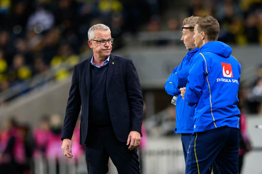 Head coach Janne Andersson, Assistant coach Peter