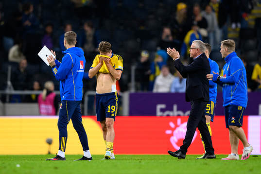 Mattias Svanberg of Sweden looks dejected