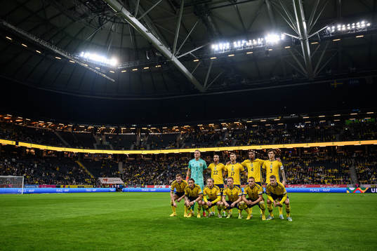 goalkeeper Robin Olsen, Robin Quaison, Jesper Karlström,