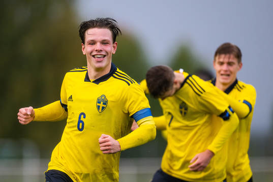 Sveriges Wilgot Marshage jublar