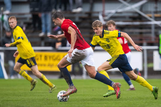 Norges Niklas Ødegård och Sveriges Lukas Björklund